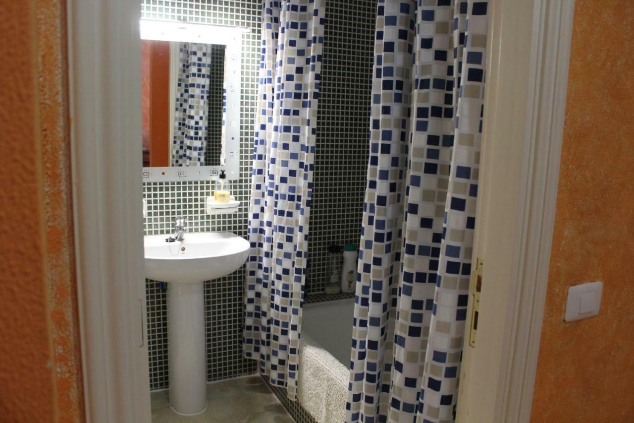 Apartamento Delgado Y Ruiz ปูแอร์ติโต เด กวีมาร์ ภายนอก รูปภาพ