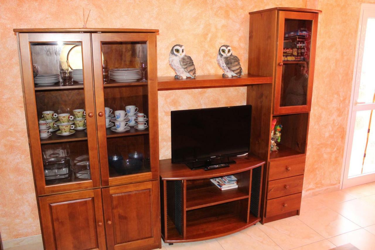 Apartamento Delgado Y Ruiz ปูแอร์ติโต เด กวีมาร์ ภายนอก รูปภาพ