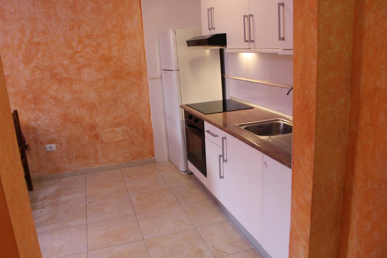 Apartamento Delgado Y Ruiz ปูแอร์ติโต เด กวีมาร์ ภายนอก รูปภาพ